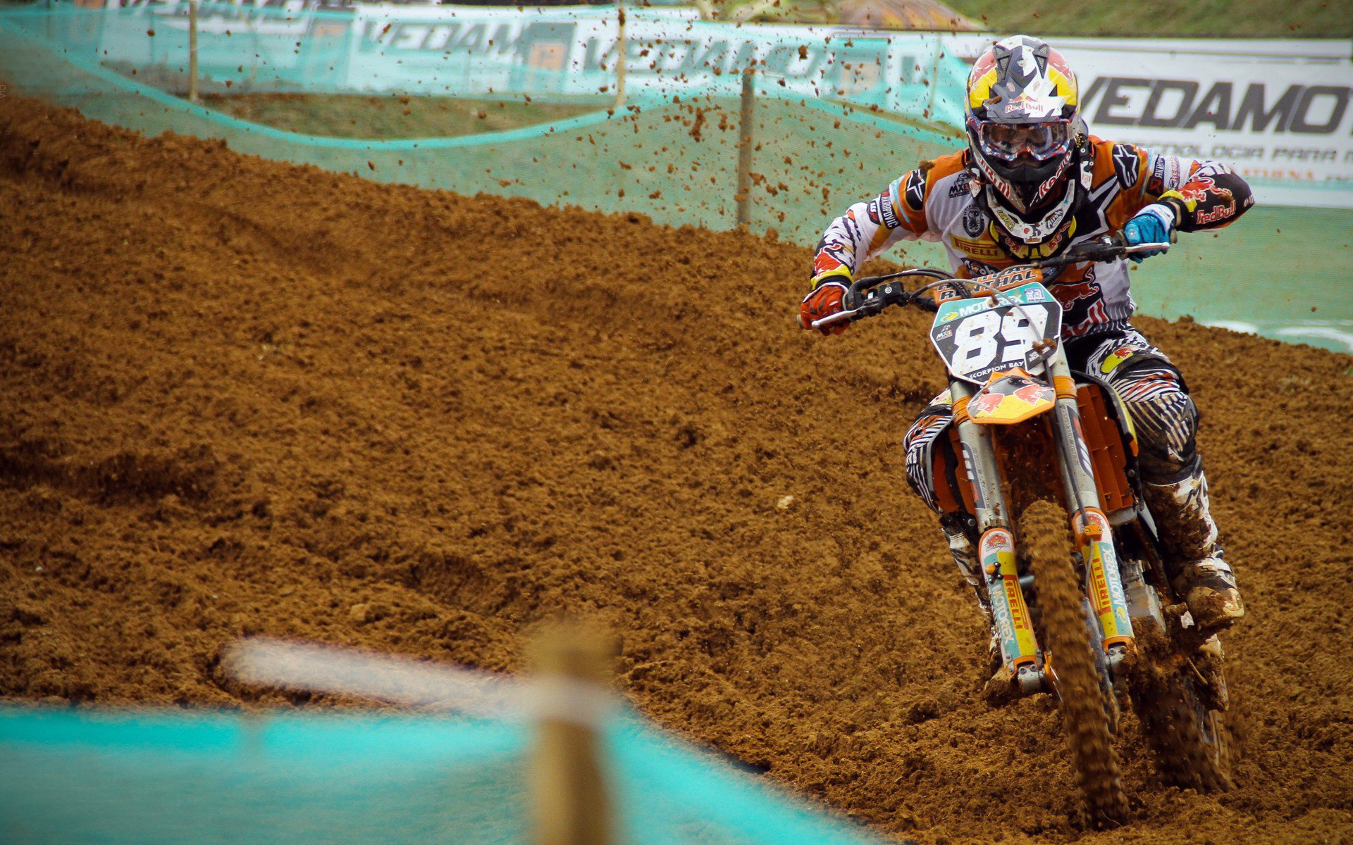 距离季后赛只有一步之遥，谁能守住胜局？，季后赛关键时刻