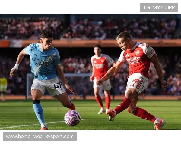 阿森纳与曼城鏖战到底，英超冠军鹿死谁手？，联赛杯阿森纳曼城