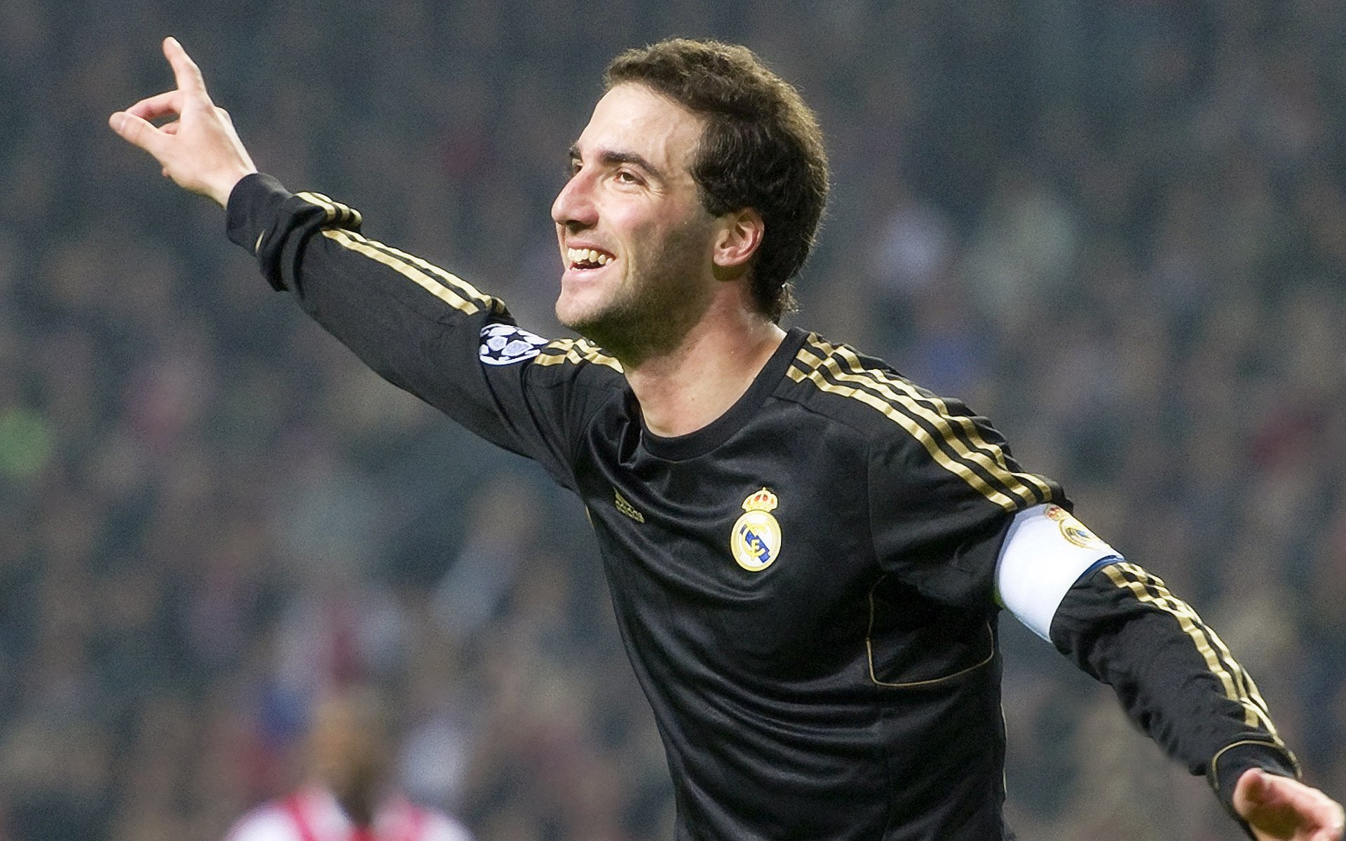 尼斯主场再度不败，展现稳定竞争力，尼斯足球俱乐部